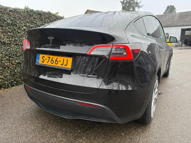 Tesla Model Y  4х4 Long Range EU, снимка 12 - Автомобили и джипове - 53409085