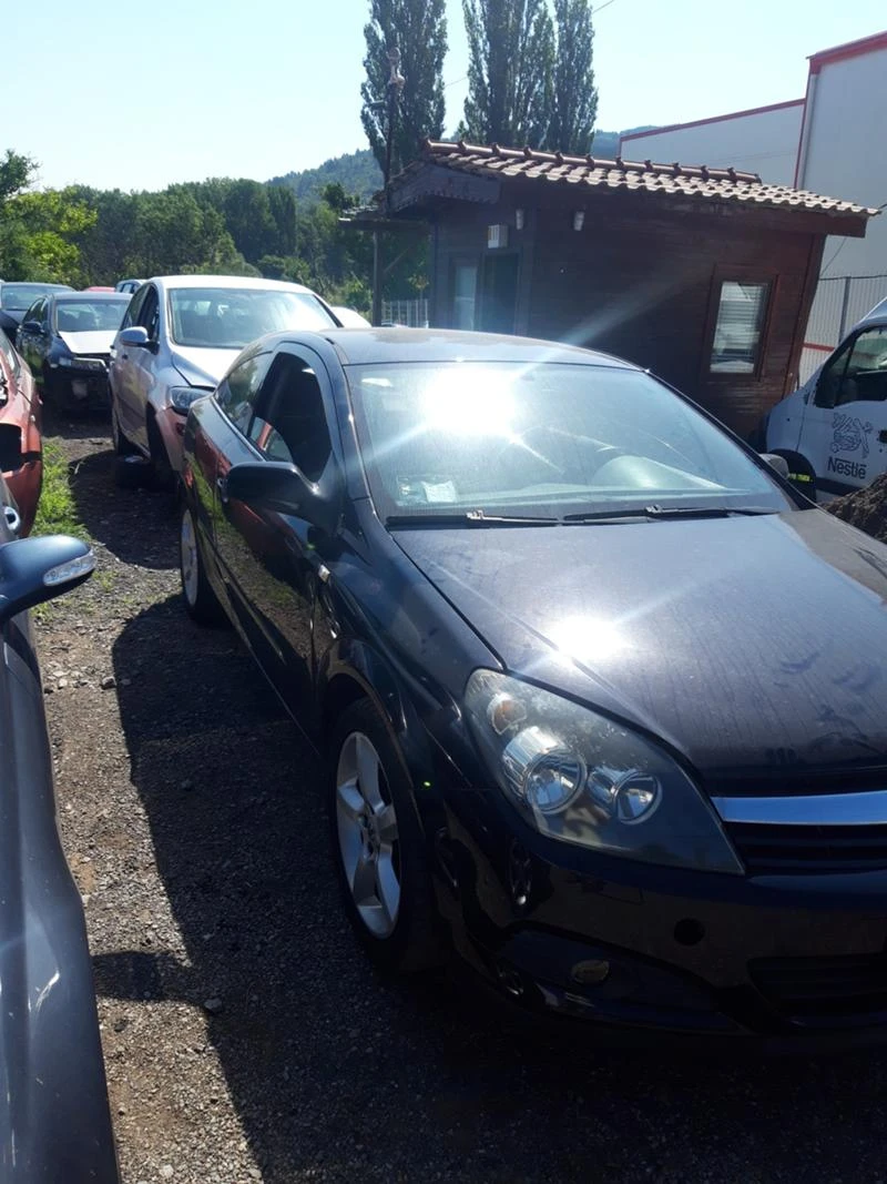 Opel Astra 1.7 GTC НА ЧАСТИ - изображение 3