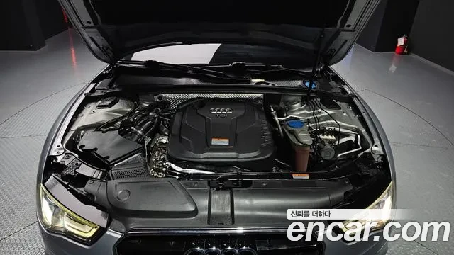 Audi A5 Quattro, снимка 15 - Автомобили и джипове - 54004176