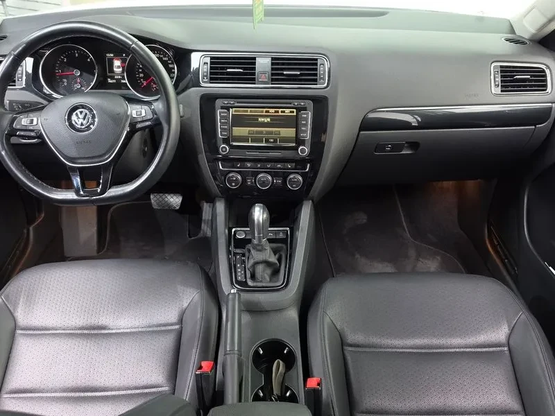 VW Jetta 2.0 Tdi Bluemotion Premium 6Th Generation | Mobile.bg � ����������� 6