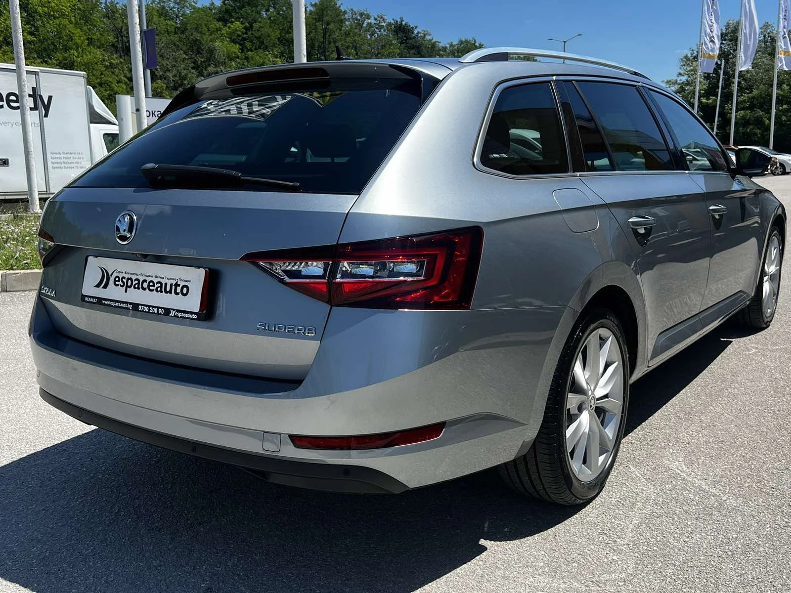 Skoda Superb PREMIUM EDITION 2.0 TDI / 150 к.с. / DSG - изображение 4