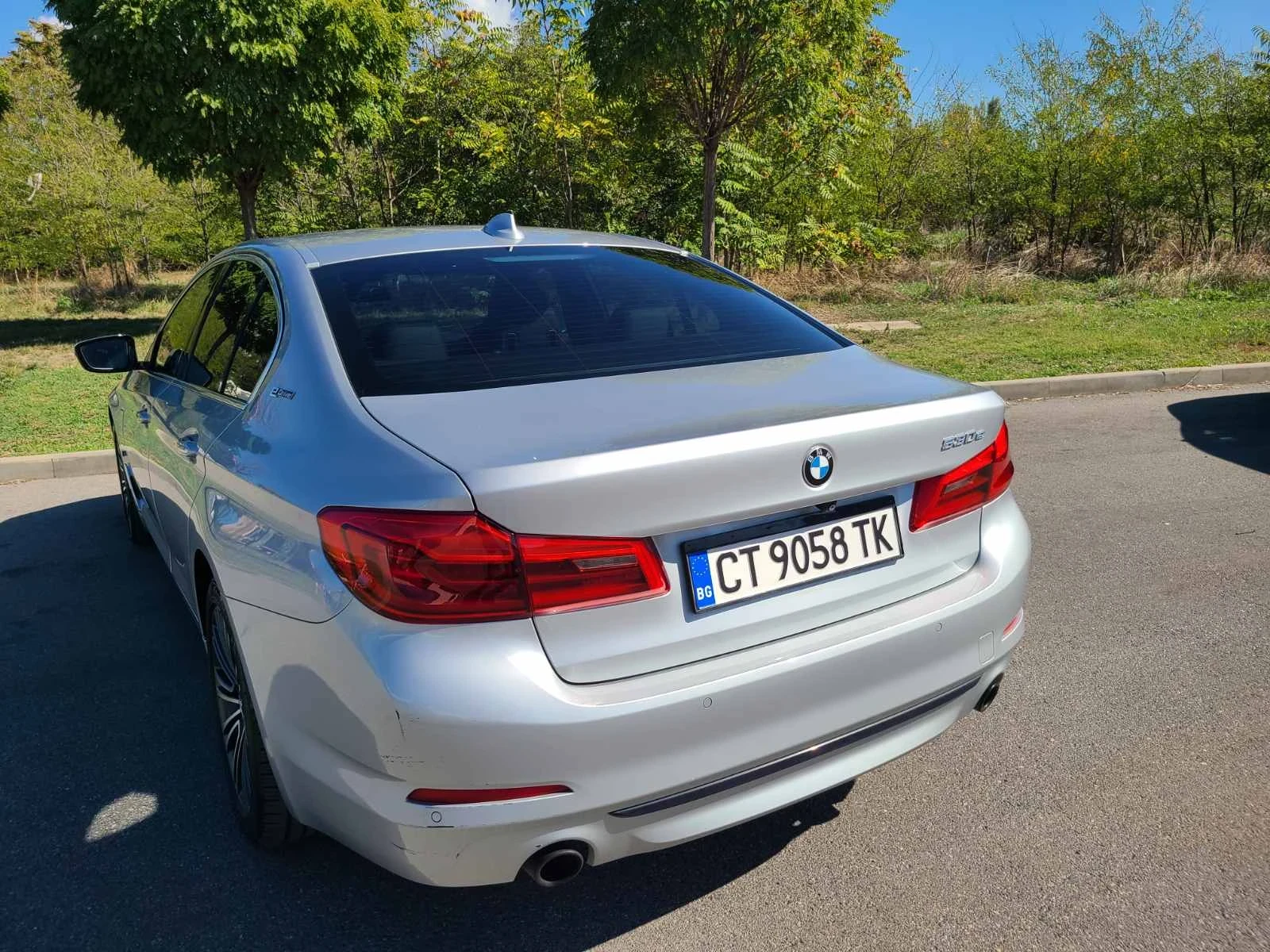 BMW 530E  - изображение 2