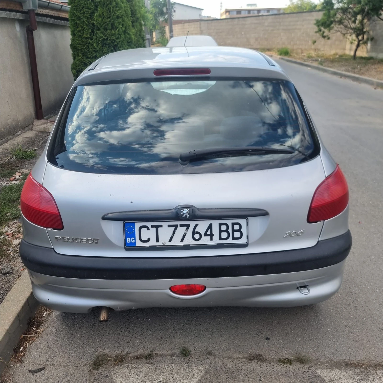 Peugeot 206 1.1 - изображение 3