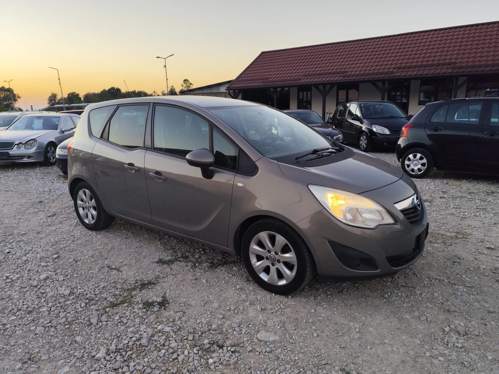 Opel Meriva 1.4 бензин Италия - изображение 3