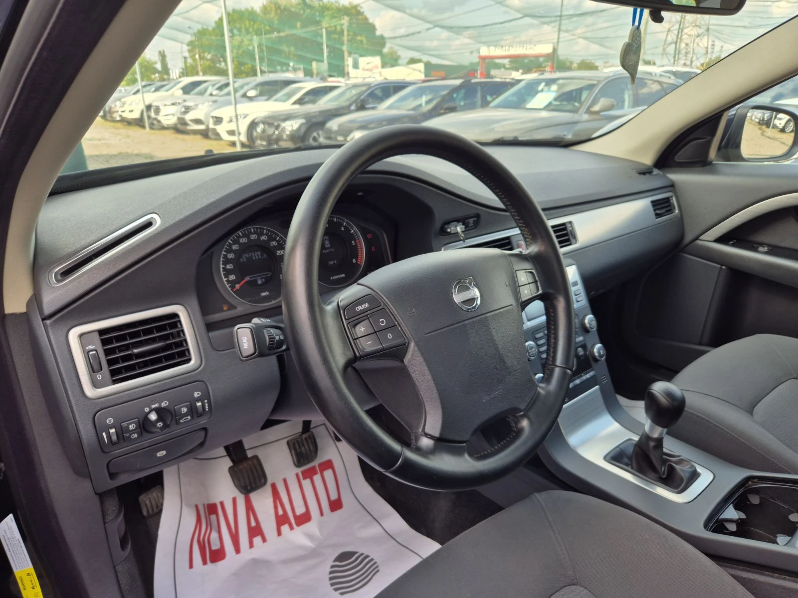 Volvo S80 2.4D-185кс-ПЕРФЕКТНА - изображение 8