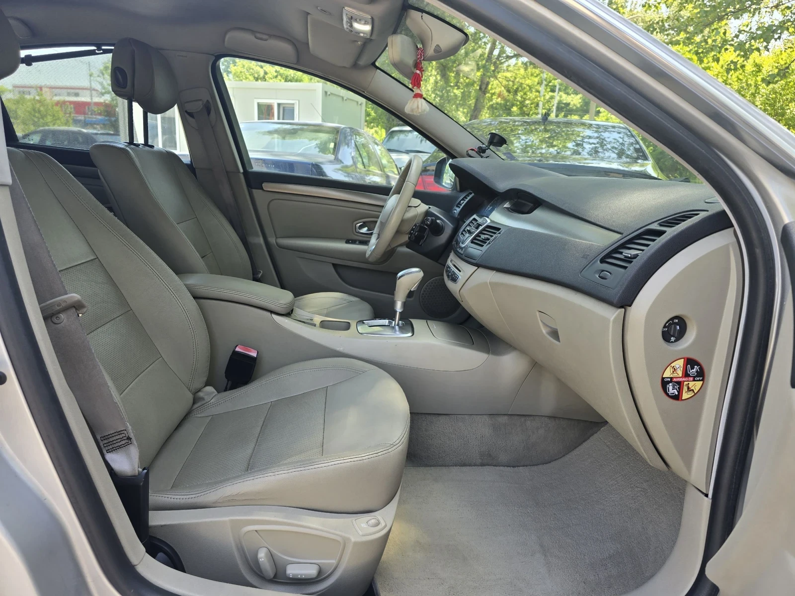 Renault Laguna 2.0DCI// | Mobile.bg   12