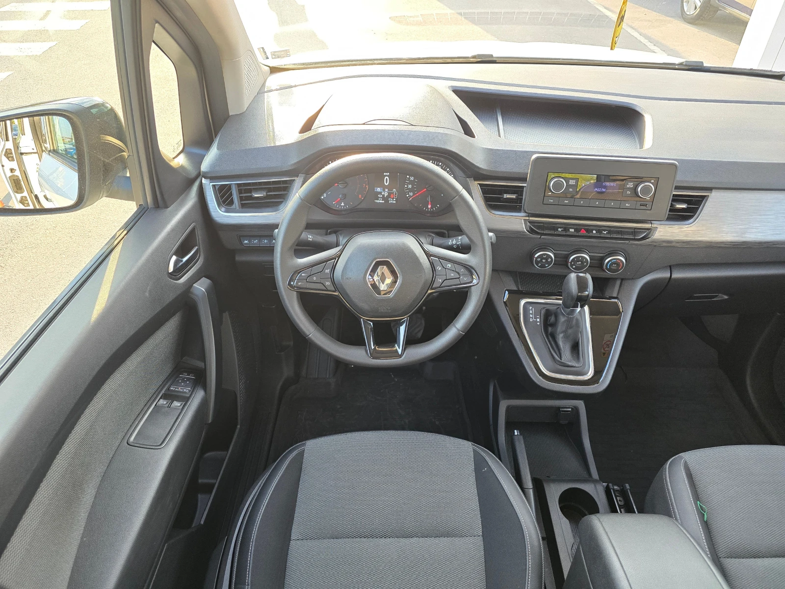 Renault Kangoo 1.3 Tce EDC - изображение 10