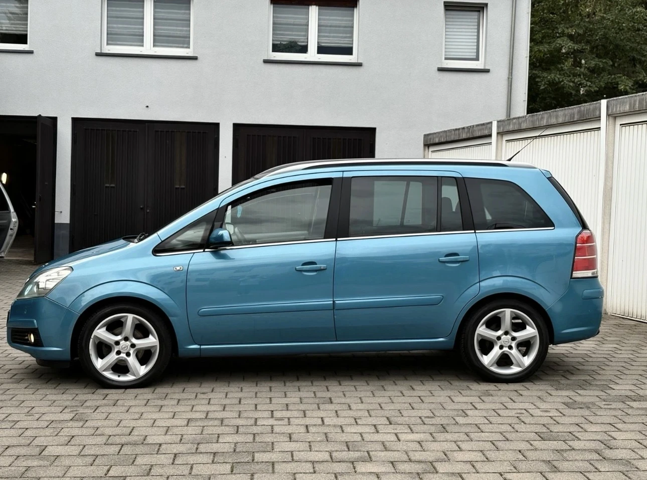 Opel Zafira 1.8 OPC LINE  | Mobile.bg   3