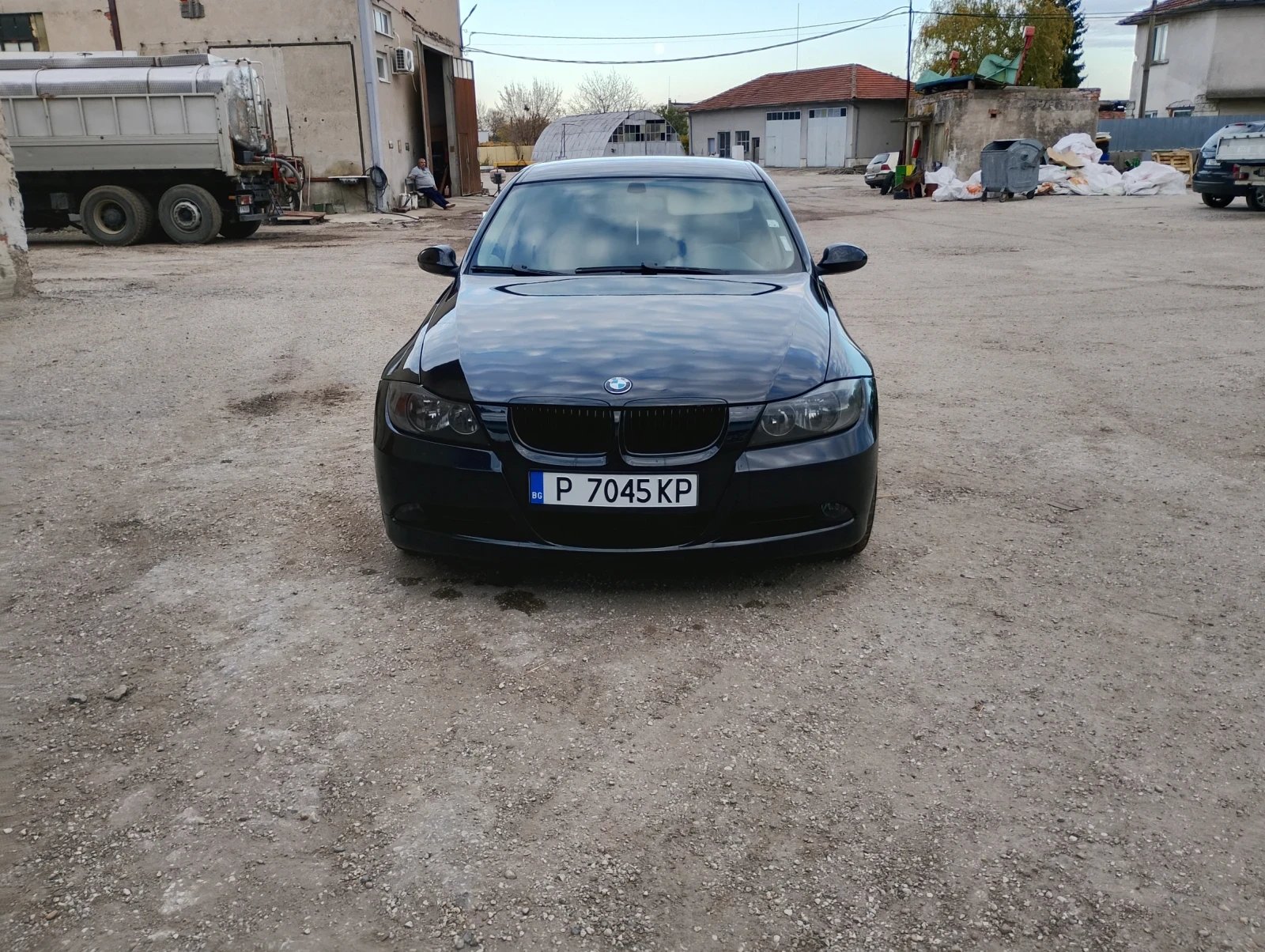 BMW 320 2.0, снимка 3 - Автомобили и джипове - 52728480