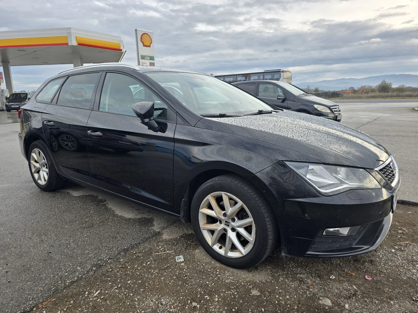 Seat Leon 1.5 TGI METAN - изображение 3