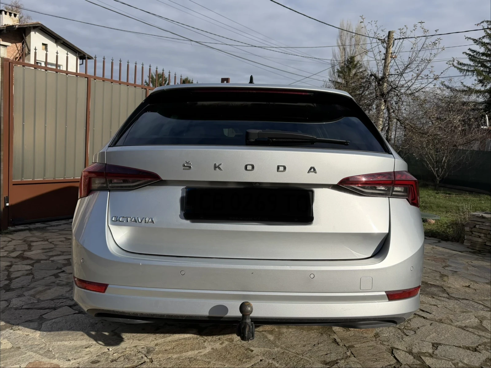 Skoda Octavia 2.0TDI/LUXURY/CAM/CANTON/HEADUP/KEYLESS - изображение 5