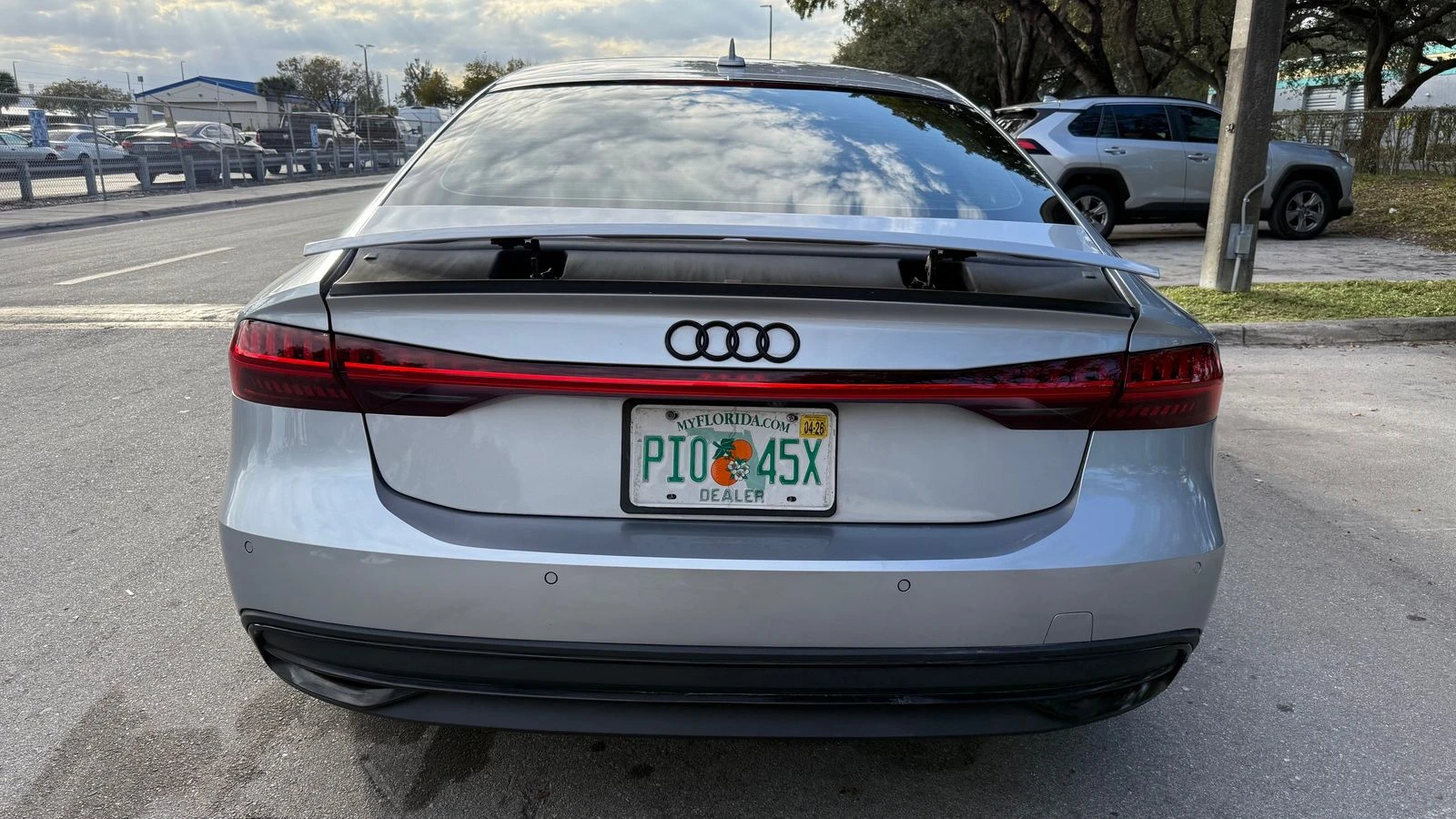 Audi A7 55TFSI* ДИГИТАЛНО* ТАБЛО* ДИСТРТОНИК* 360КАМЕРА* М - изображение 8