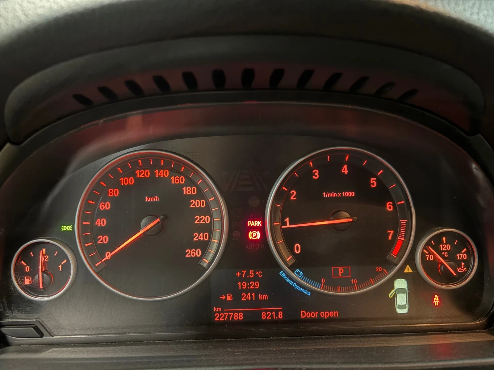 BMW 535, снимка 10 - Автомобили и джипове - 53823132