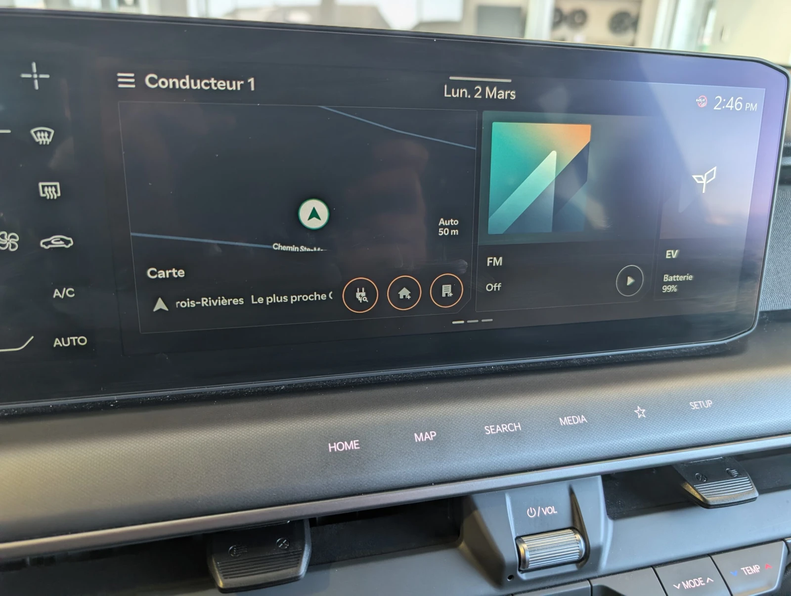 Kia EV9 WIND PA* ПОДГРЕВИ* ОБДУХВАНЕ* 3ТИ РЕД СЕДАЛКИ, снимка 15 - Автомобили и джипове - 54005744