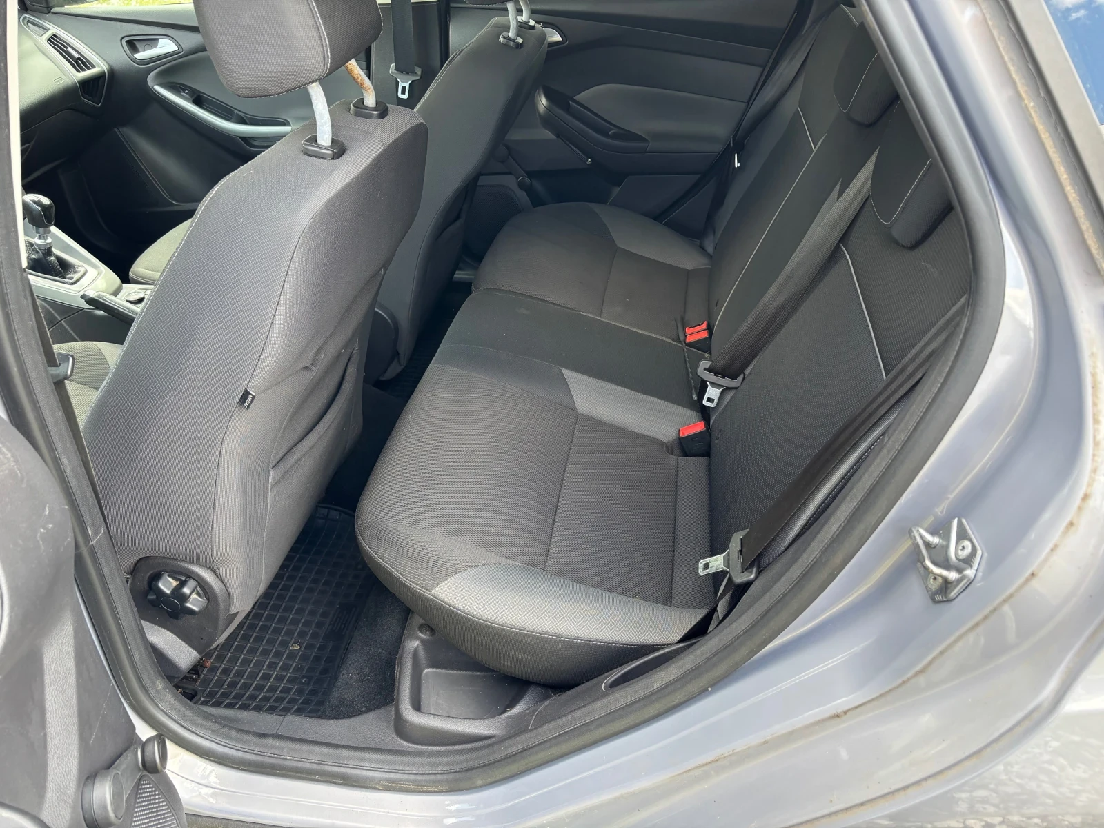 Ford Focus 1.6 hdi, снимка 10 - Автомобили и джипове - 54137925