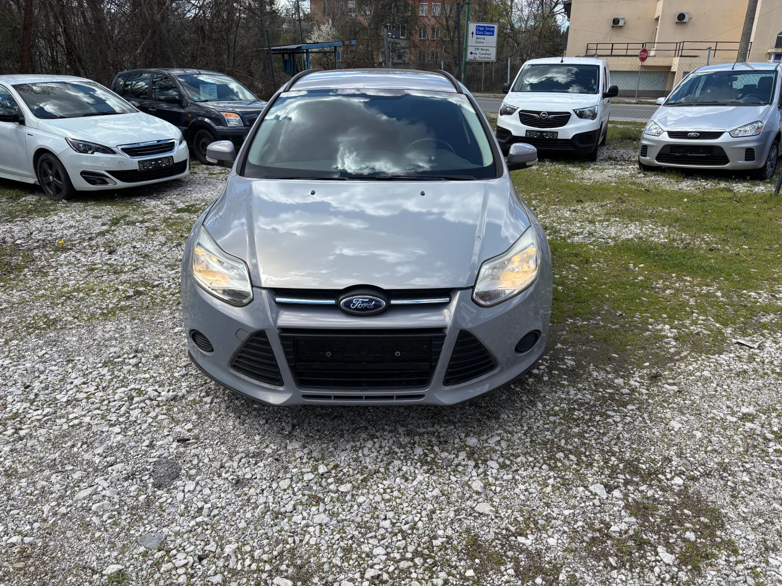 Ford Focus 1.6 hdi, снимка 2 - Автомобили и джипове - 54137925