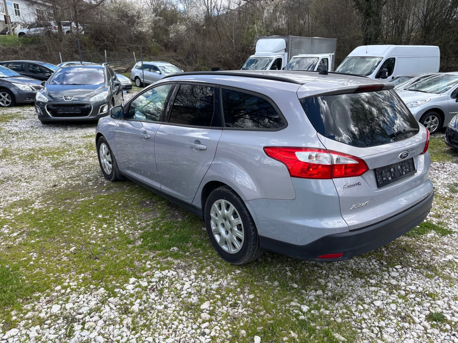 Ford Focus 1.6 hdi, снимка 4 - Автомобили и джипове - 54137925