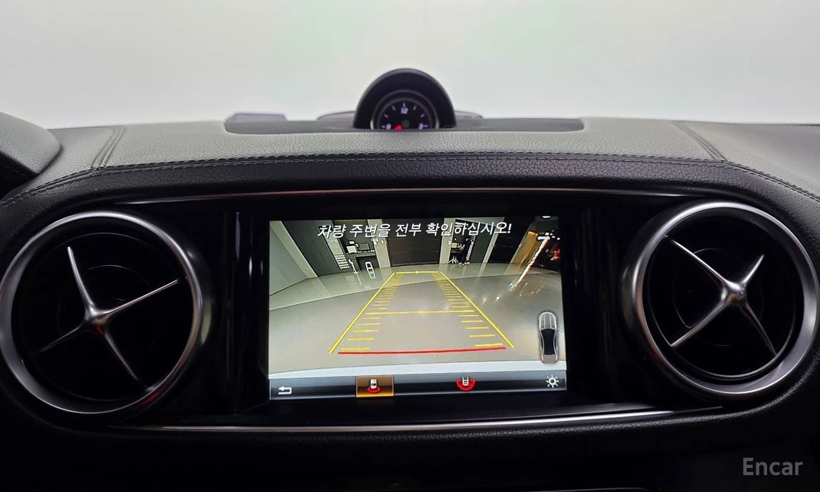 Mercedes-Benz SL 400 * HARMAN* KARDON* KEYLESS* ПОДГРЕВ* КАМЕРИ* 360* , снимка 12 - Автомобили и джипове - 54195460