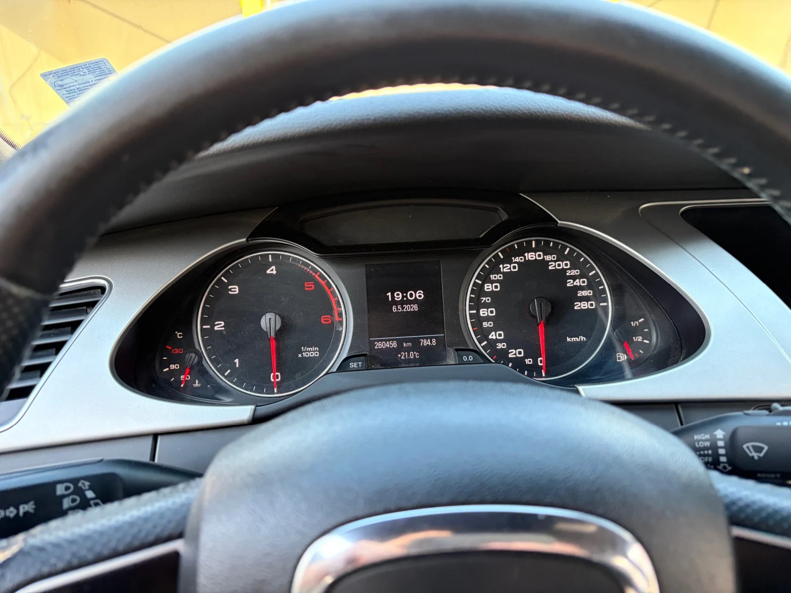 Audi A4 2.0TDI* 2xSline* РЪЧКА* RECARO* Bi-Xenon* , снимка 8 - Автомобили и джипове - 54623408