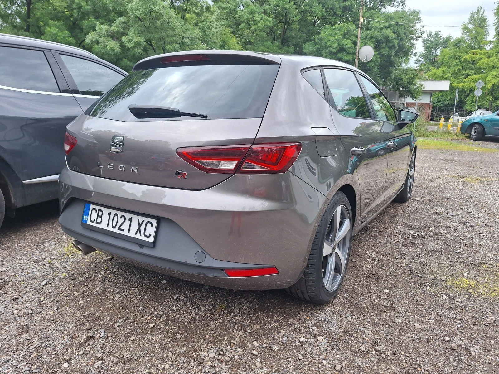 Seat Leon 2.0TDI, снимка 3 - Автомобили и джипове - 54649681