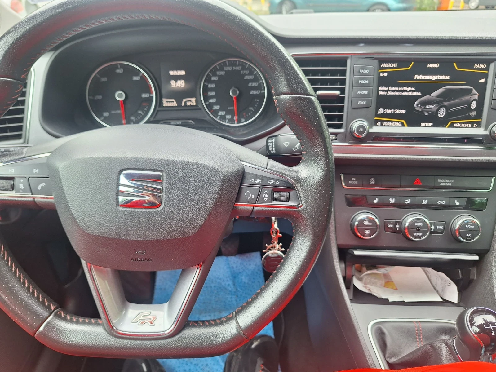 Seat Leon 2.0TDI, снимка 15 - Автомобили и джипове - 54649681
