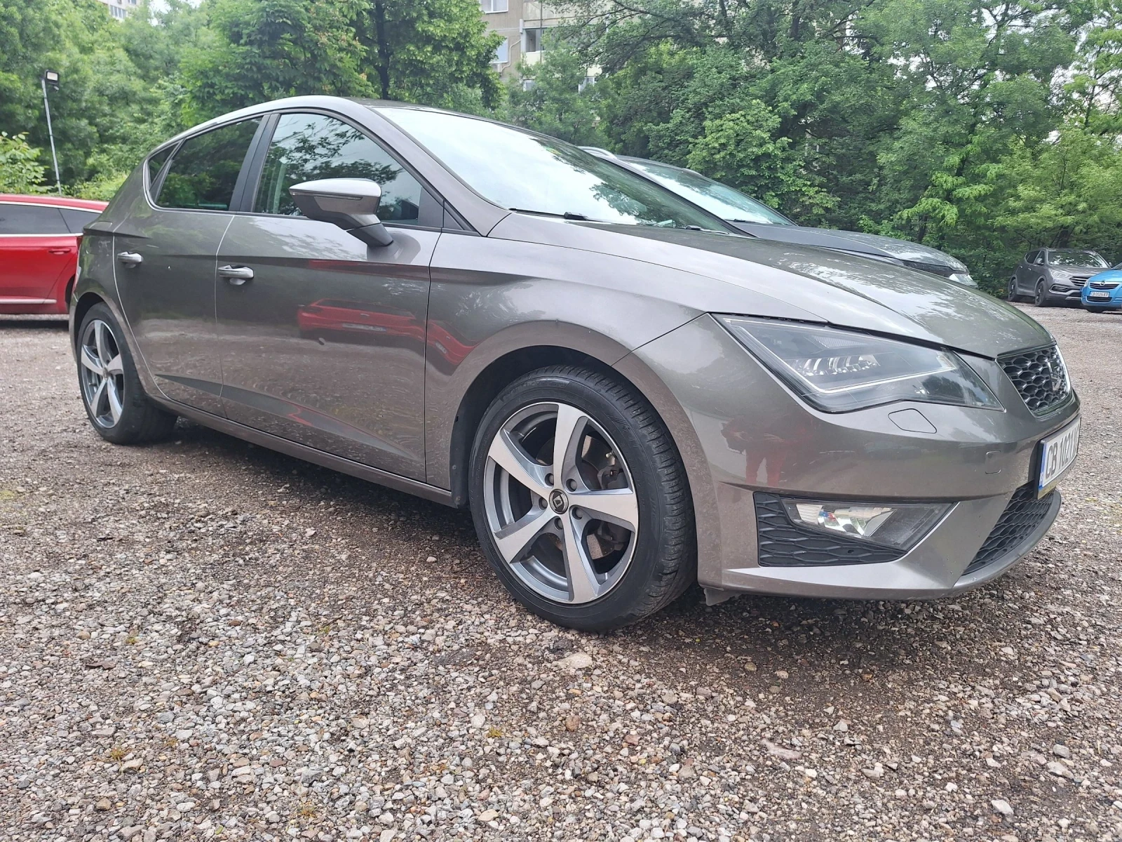 Seat Leon 2.0TDI, снимка 4 - Автомобили и джипове - 54649681
