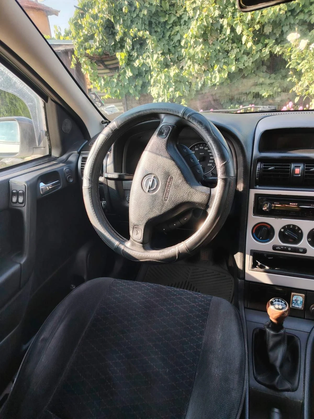 Opel Astra, снимка 5 - Автомобили и джипове - 54657798