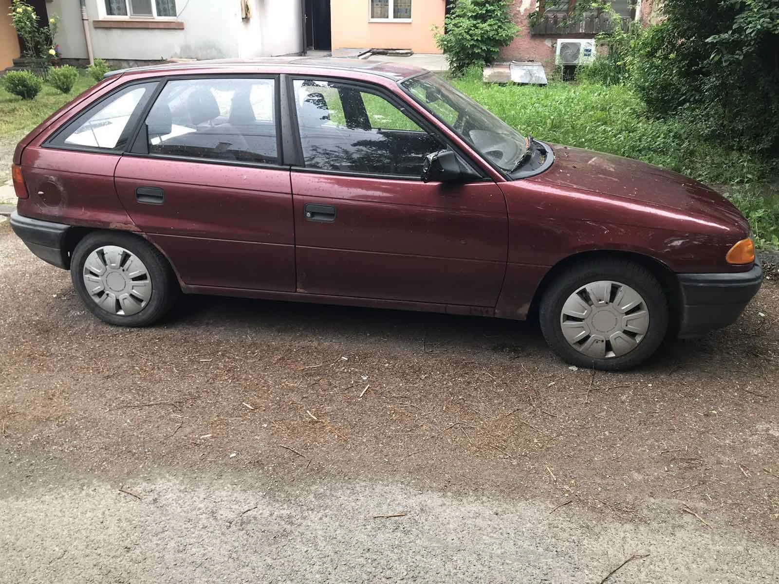 Opel Astra, снимка 4 - Автомобили и джипове - 54773722