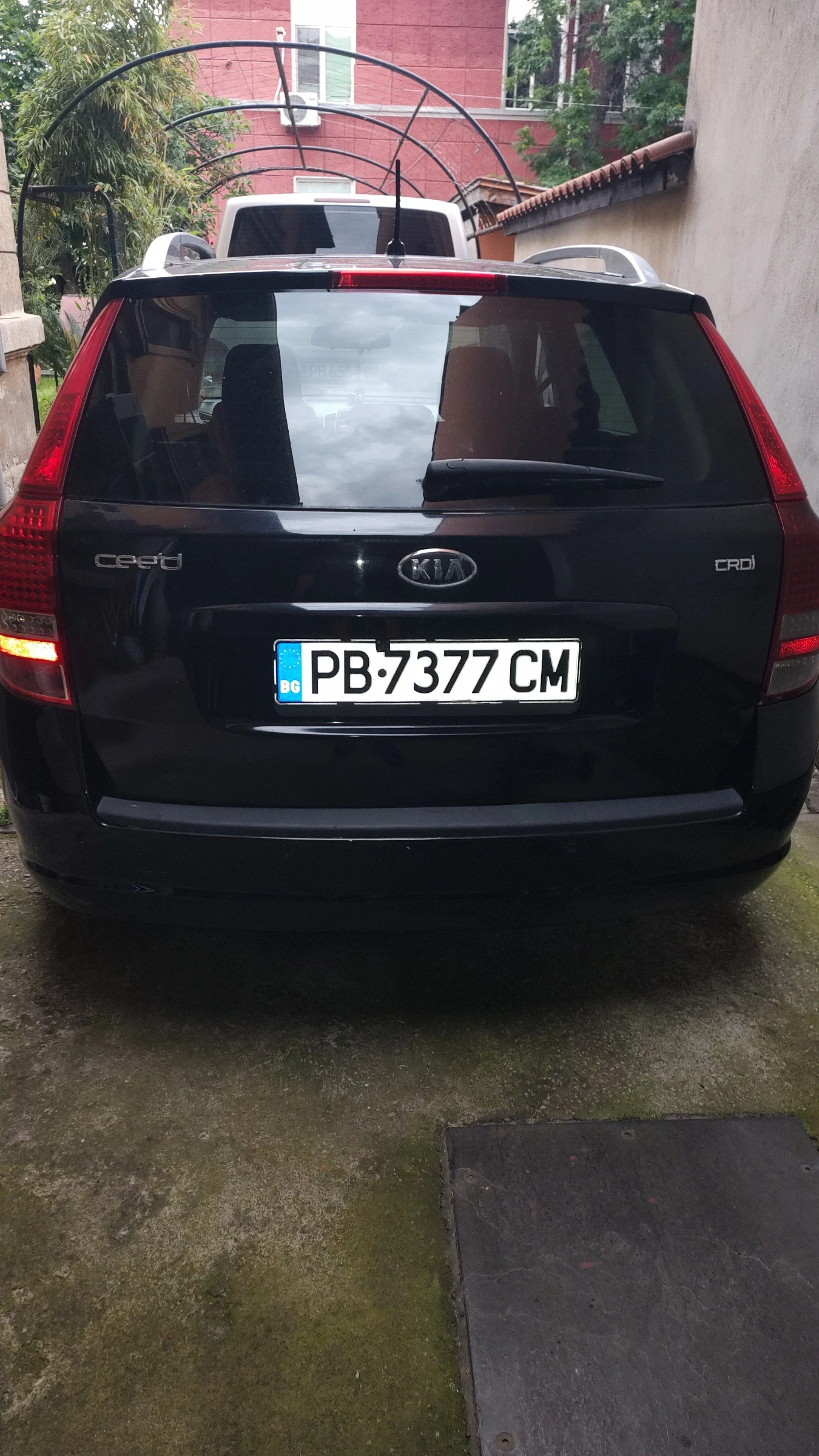 Kia Ceed, снимка 2 - Автомобили и джипове - 54810054
