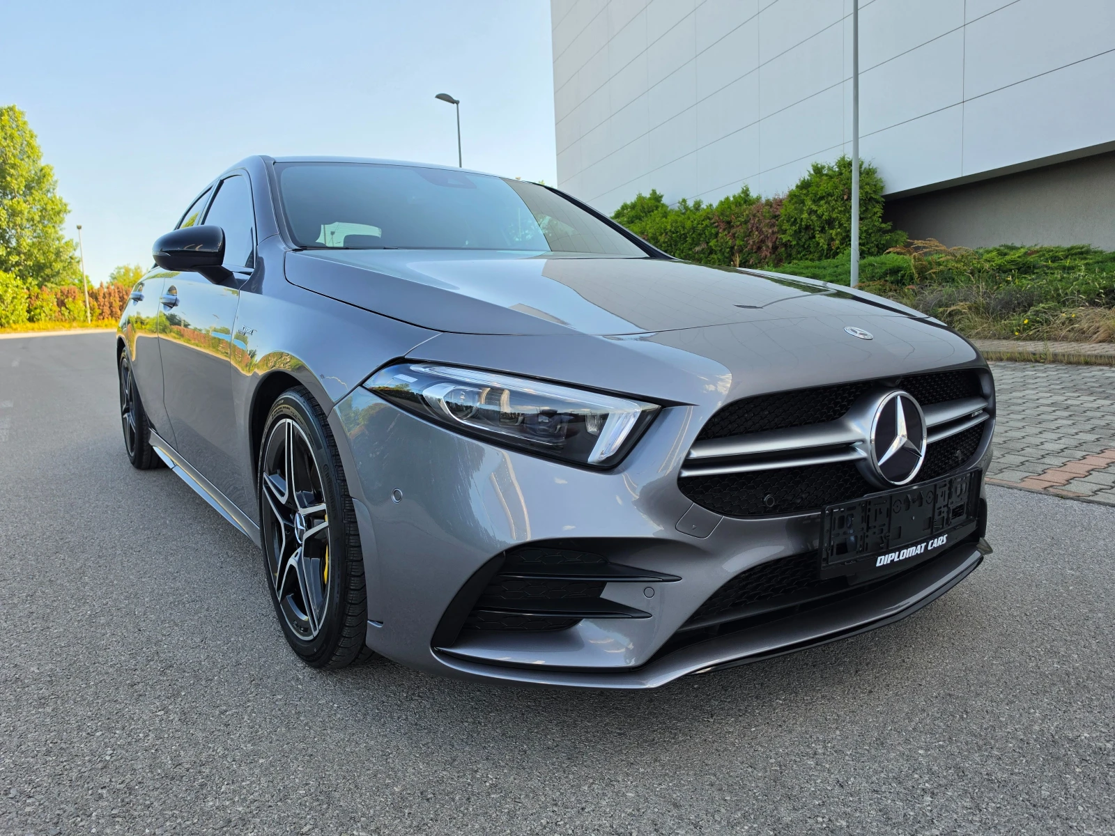 Mercedes-Benz A 35 AMG 4MATIC 360 PANORAMA, снимка 2 - Автомобили и джипове - 55062425