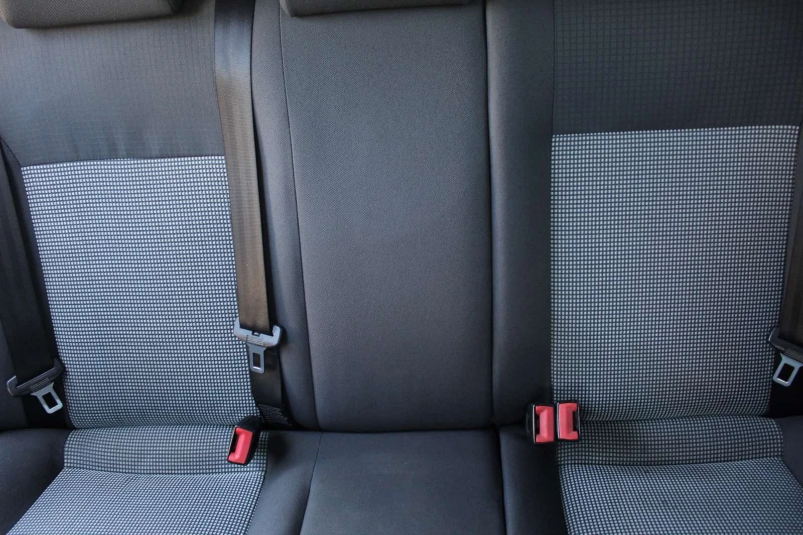 Seat Ibiza, снимка 10 - Автомобили и джипове - 55304492