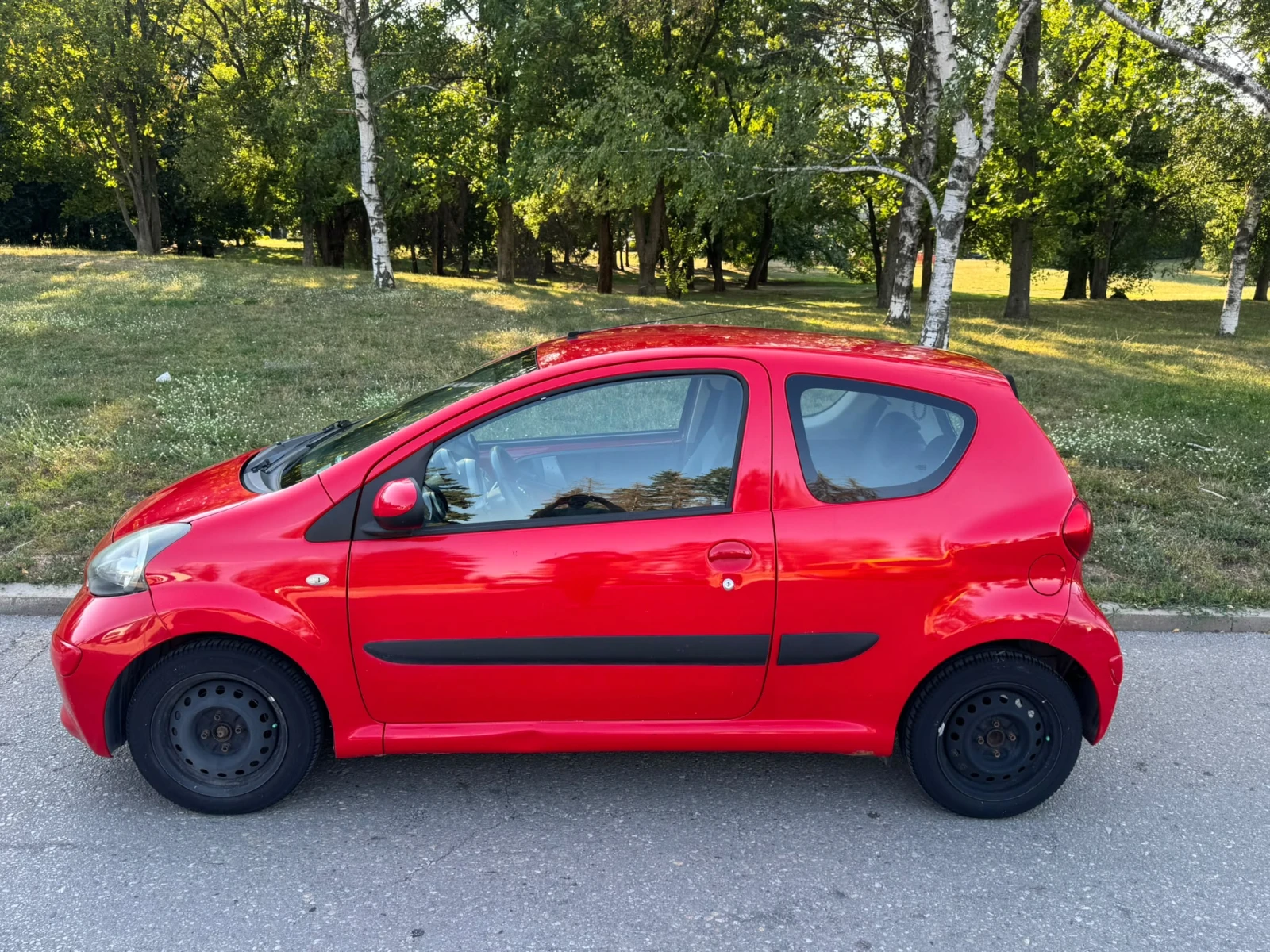 Toyota Aygo 1.0, снимка 4 - Автомобили и джипове - 55777587