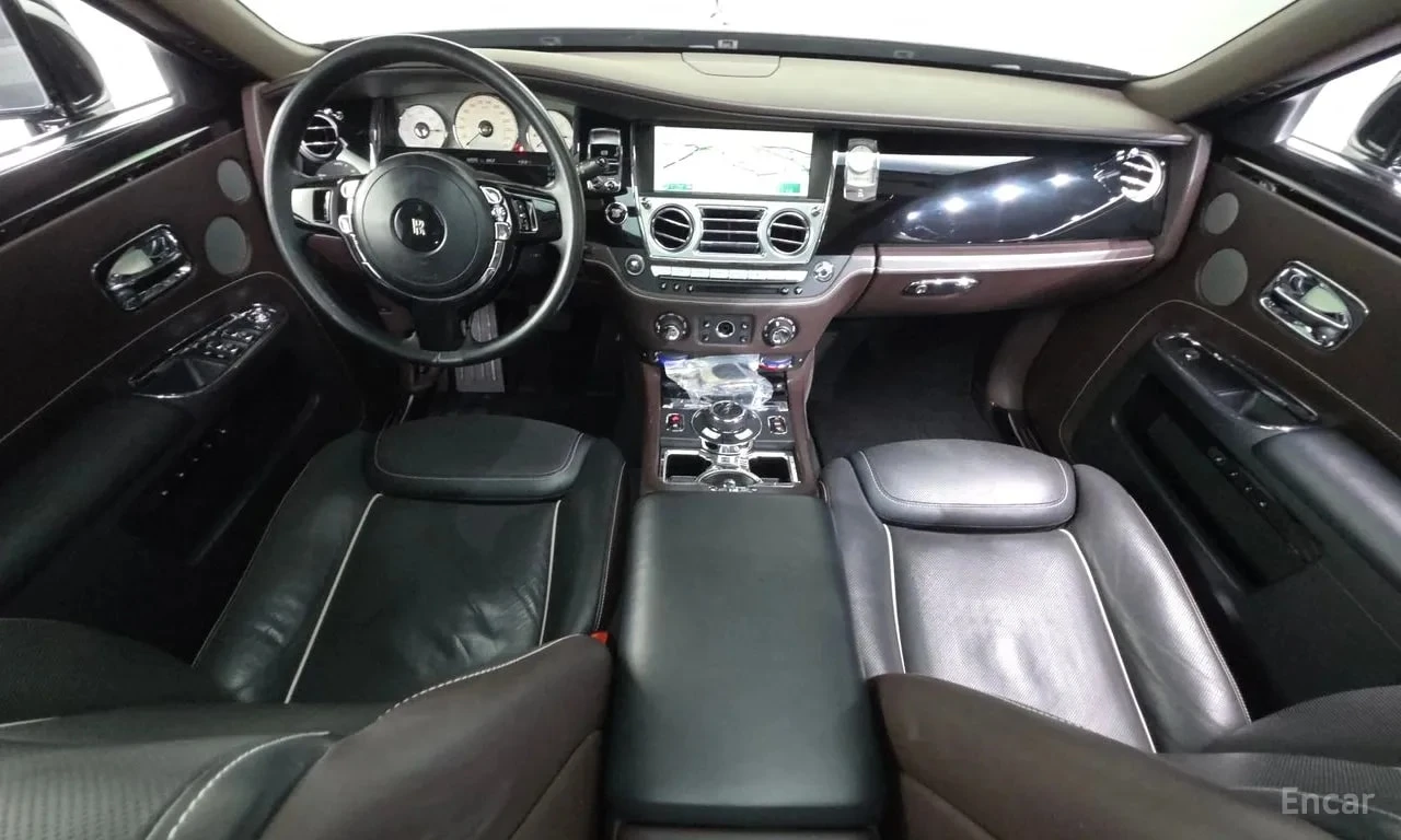 Rolls-Royce Ghost 6.6 EWB V12 , снимка 7 - Автомобили и джипове - 55878105