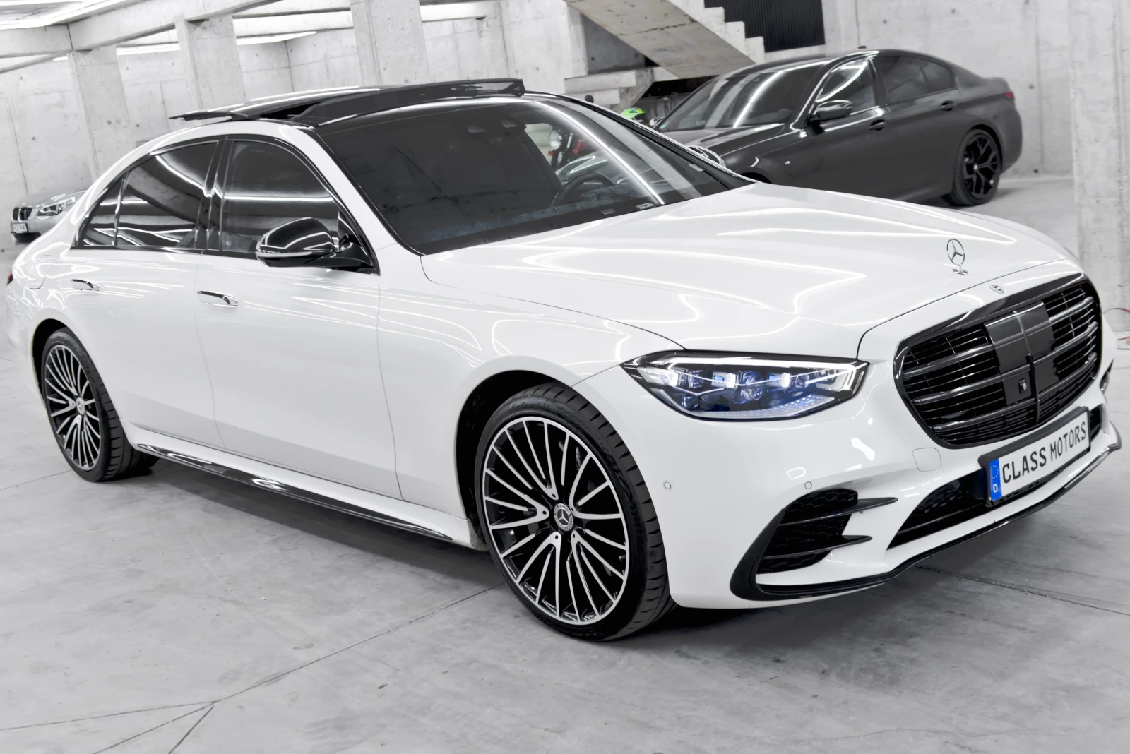 Mercedes-Benz S 580 L* V8* 4Matic* Pano* Burmester* HUD, снимка 3 - Автомобили и джипове - 56099422
