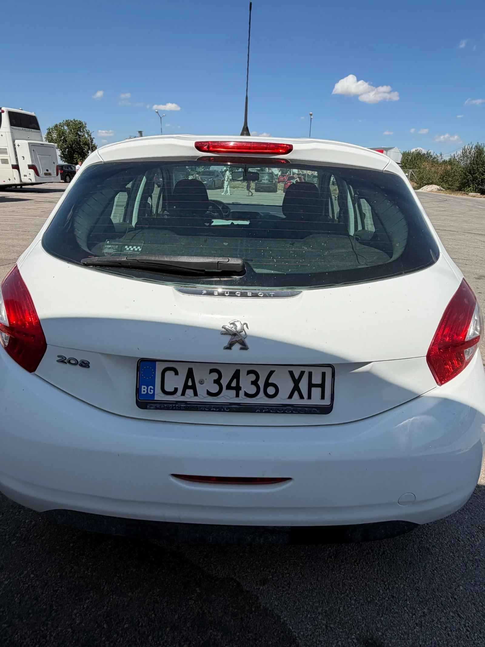 Peugeot 208, снимка 4 - Автомобили и джипове - 56214867