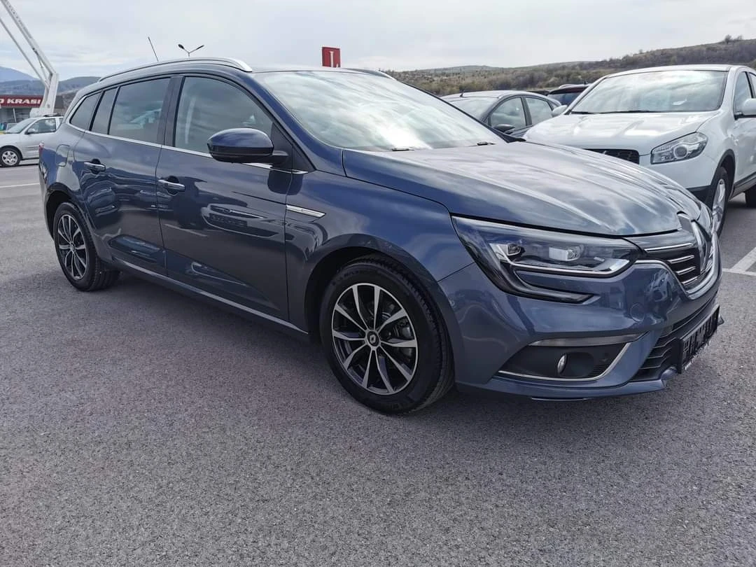 Renault Megane 1.5dci N1, снимка 3 - Автомобили и джипове - 56358974