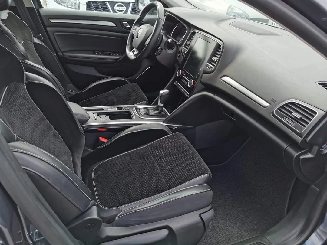 Renault Megane 1.5dci N1, снимка 8 - Автомобили и джипове - 56358974