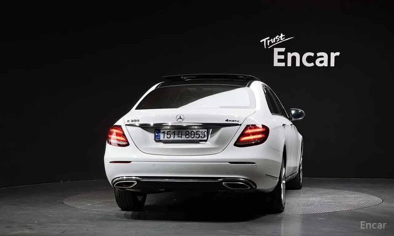 Mercedes-Benz E 300  4MATIC Exclusive * ����� �� ����������� | Mobile.bg � ����������� 4