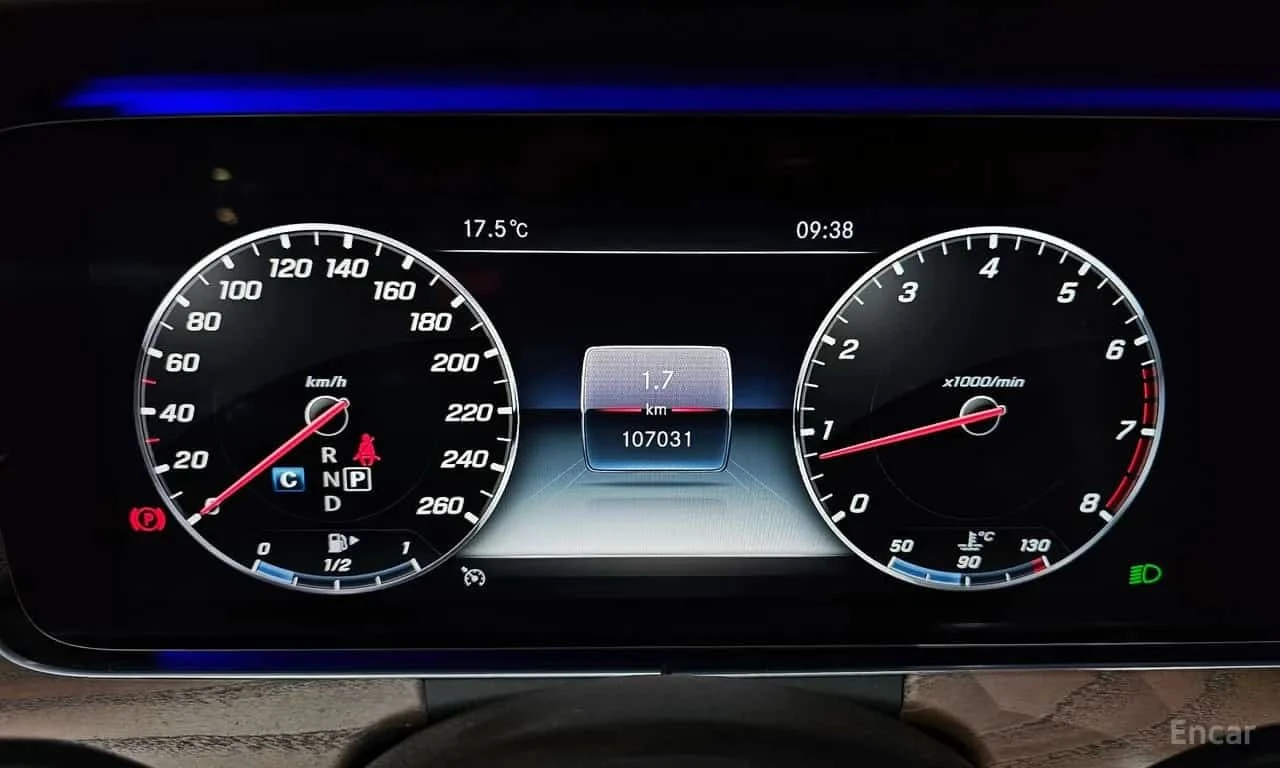 Mercedes-Benz E 300  4MATIC Exclusive * ����� �� ����������� | Mobile.bg � ����������� 8