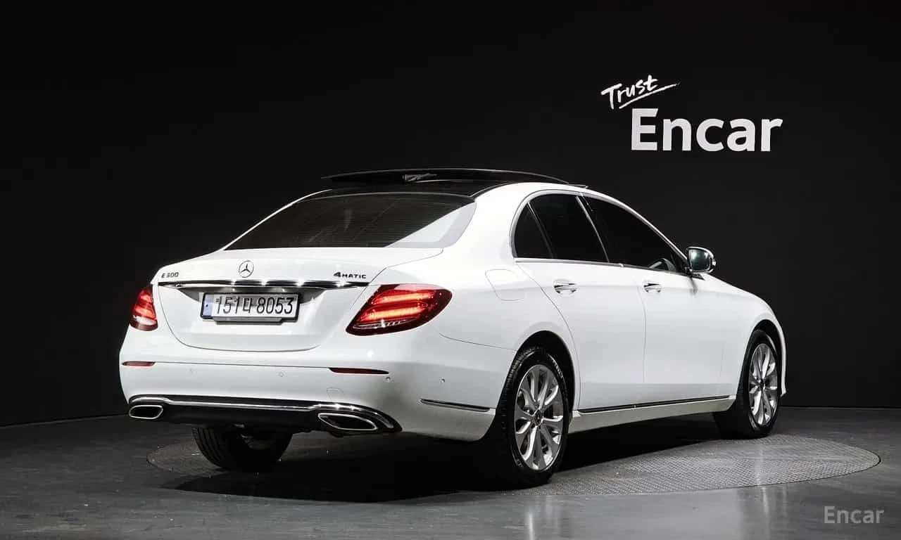 Mercedes-Benz E 300  4MATIC Exclusive * ����� �� ����������� | Mobile.bg � ����������� 2