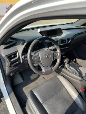 Lexus UX UX 250H - 14600 € / 28555.12 лв. - 42109635 6