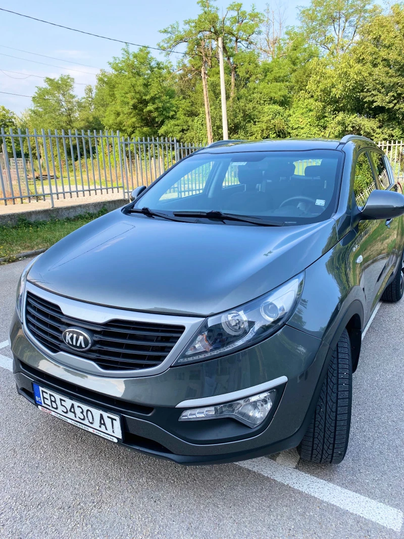 Kia Sportage, снимка 3 - Автомобили и джипове - 47071759