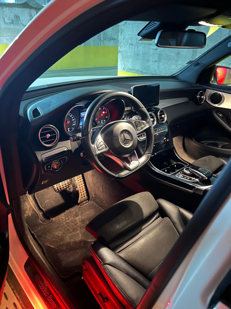 Mercedes-Benz GLC 250, снимка 8 - Автомобили и джипове - 52521662