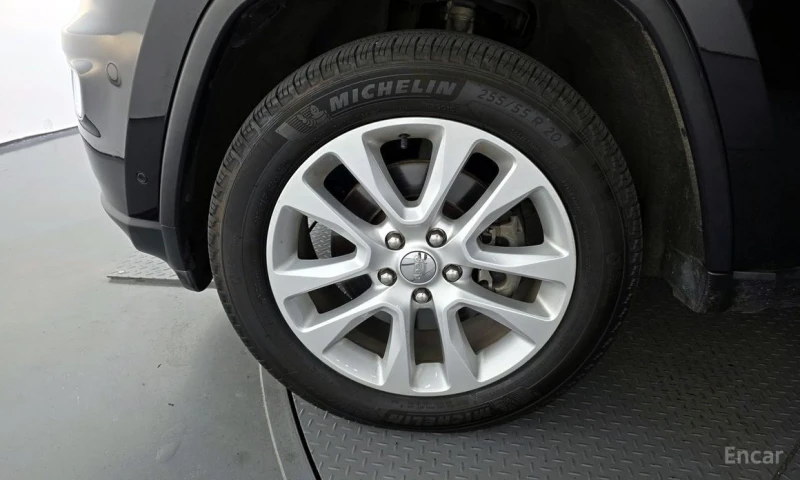 Jeep Grand cherokee, снимка 5 - Автомобили и джипове - 52707307