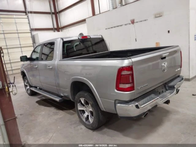 Dodge RAM 1500 LARAMIE AWD - изображение 3
