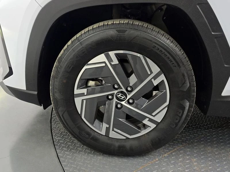 Hyundai Tucson HEV 1.6 2WD| 230к.с.| ВКЛ.ТЕХНОТЕСТ, снимка 4 - Автомобили и джипове - 55099291
