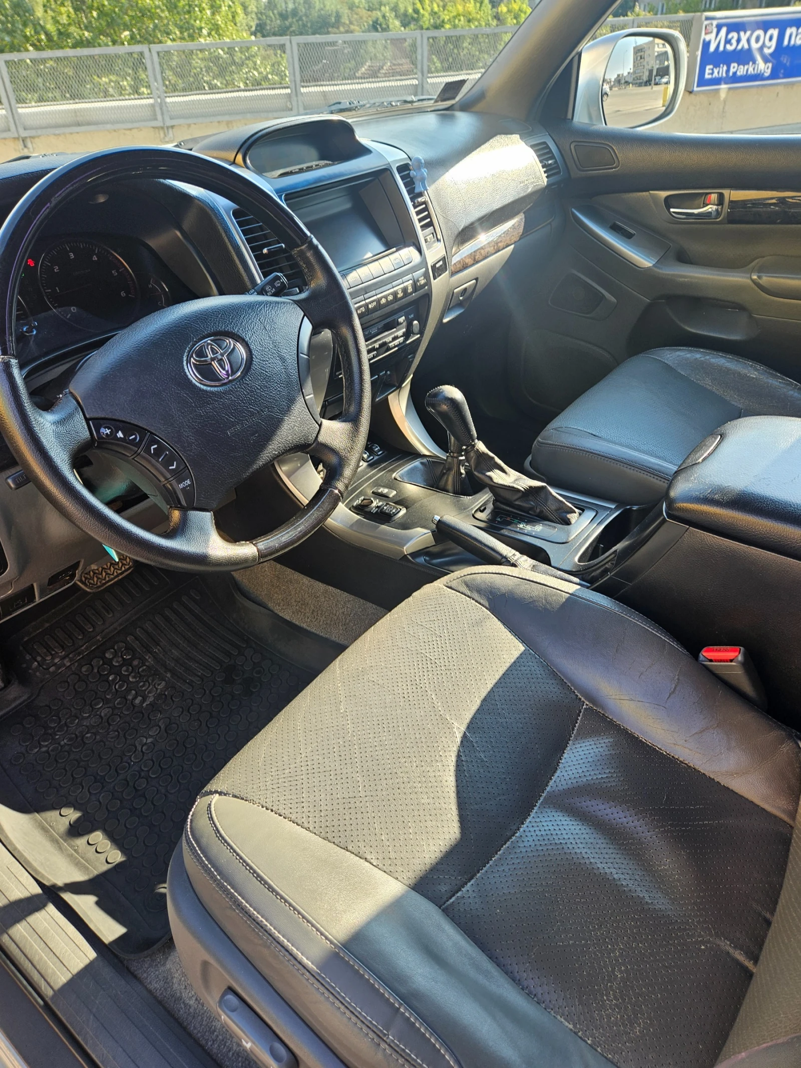 Toyota Land cruiser  - изображение 10