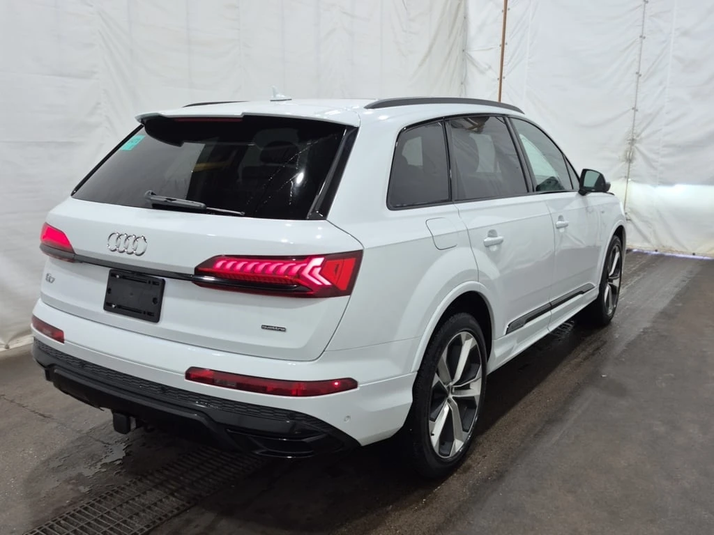 Audi Q7 * PROGRESSIV * CARFAX * БЕЗ ПЪРВОНАЧАЛНА ВНОСКА - изображение 3