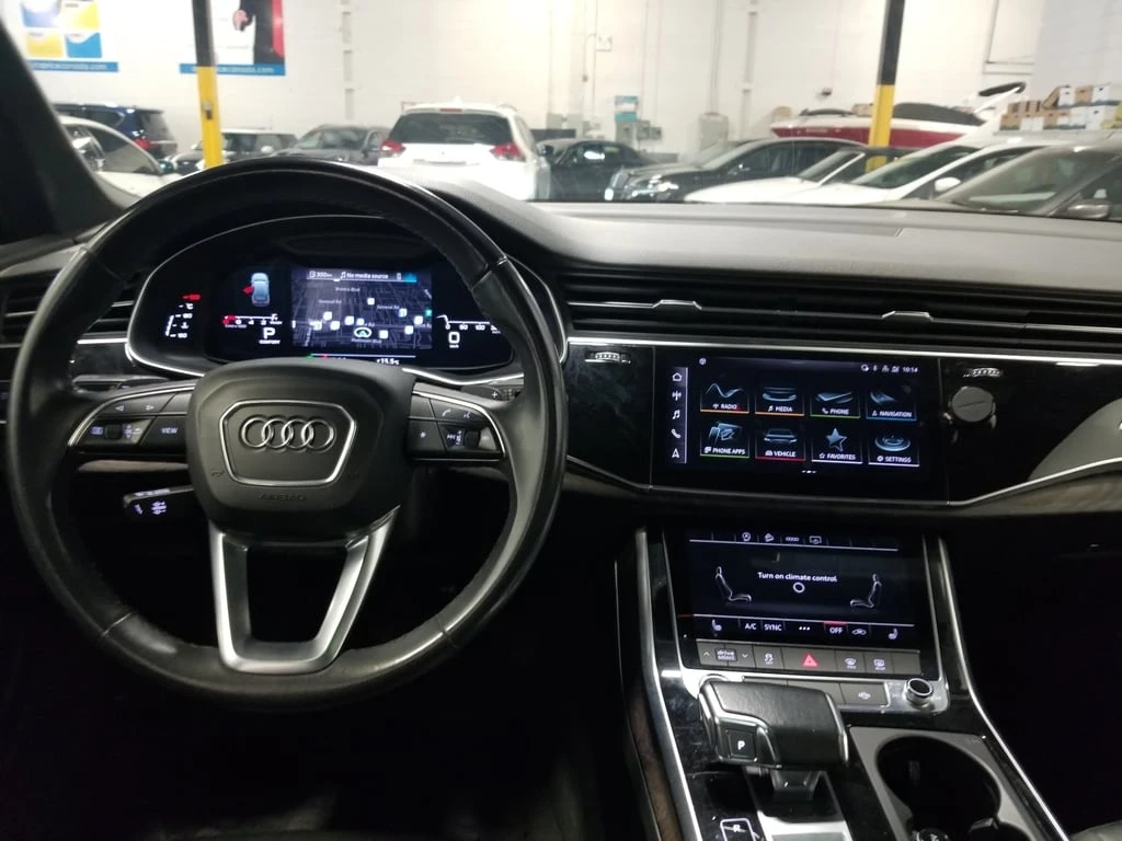 Audi Q7 * Komfort * CARFAX * БЕЗ ПЪРВОНАЧАЛНА ВНОСКА - изображение 10