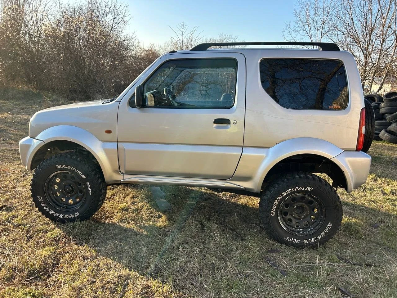 Suzuki Jimny 1.3 - изображение 2
